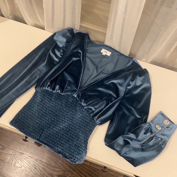 Ingrid Top from LPA - Picture 4 of 7